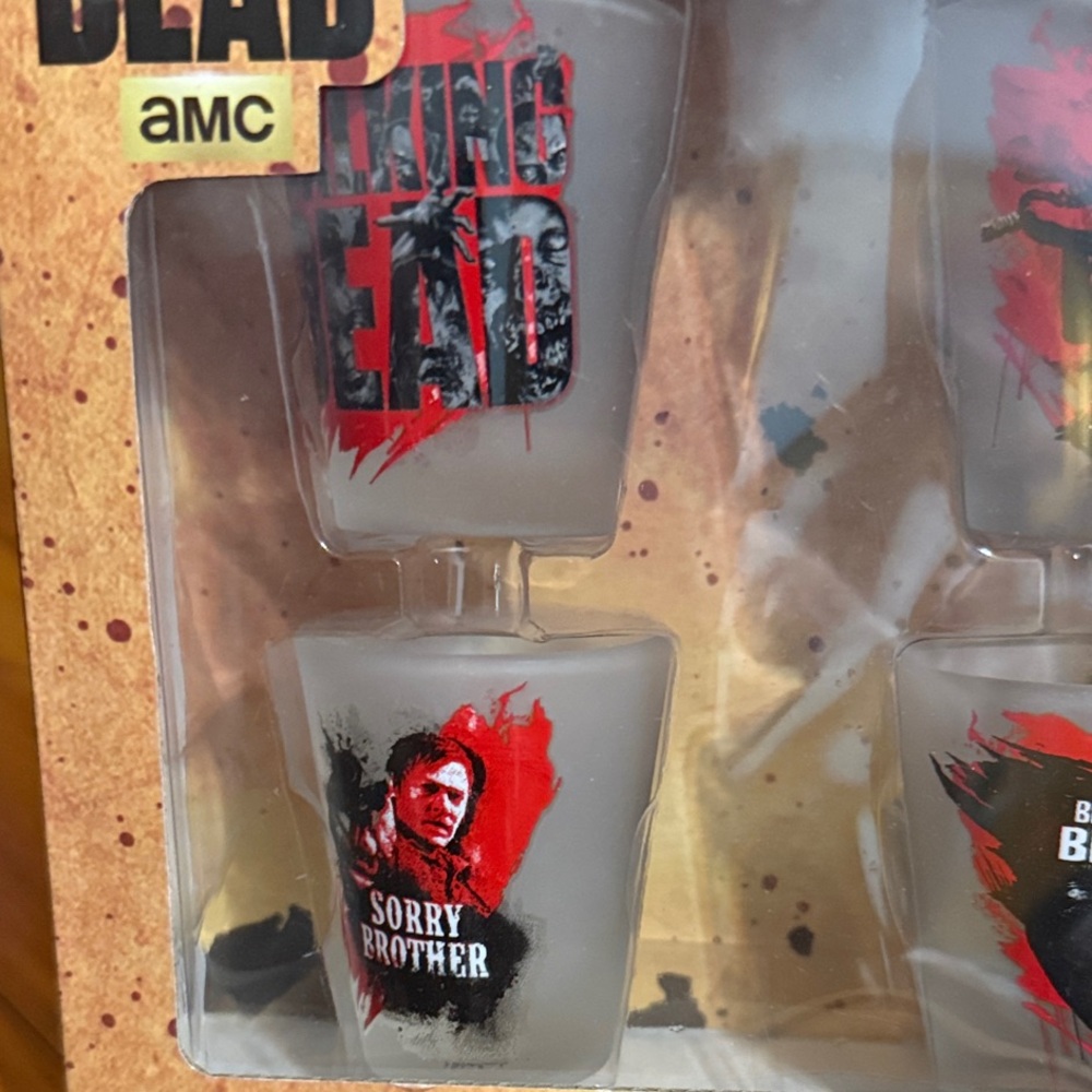 Shot Glass Set - Red and Black - Picture 2 of 6